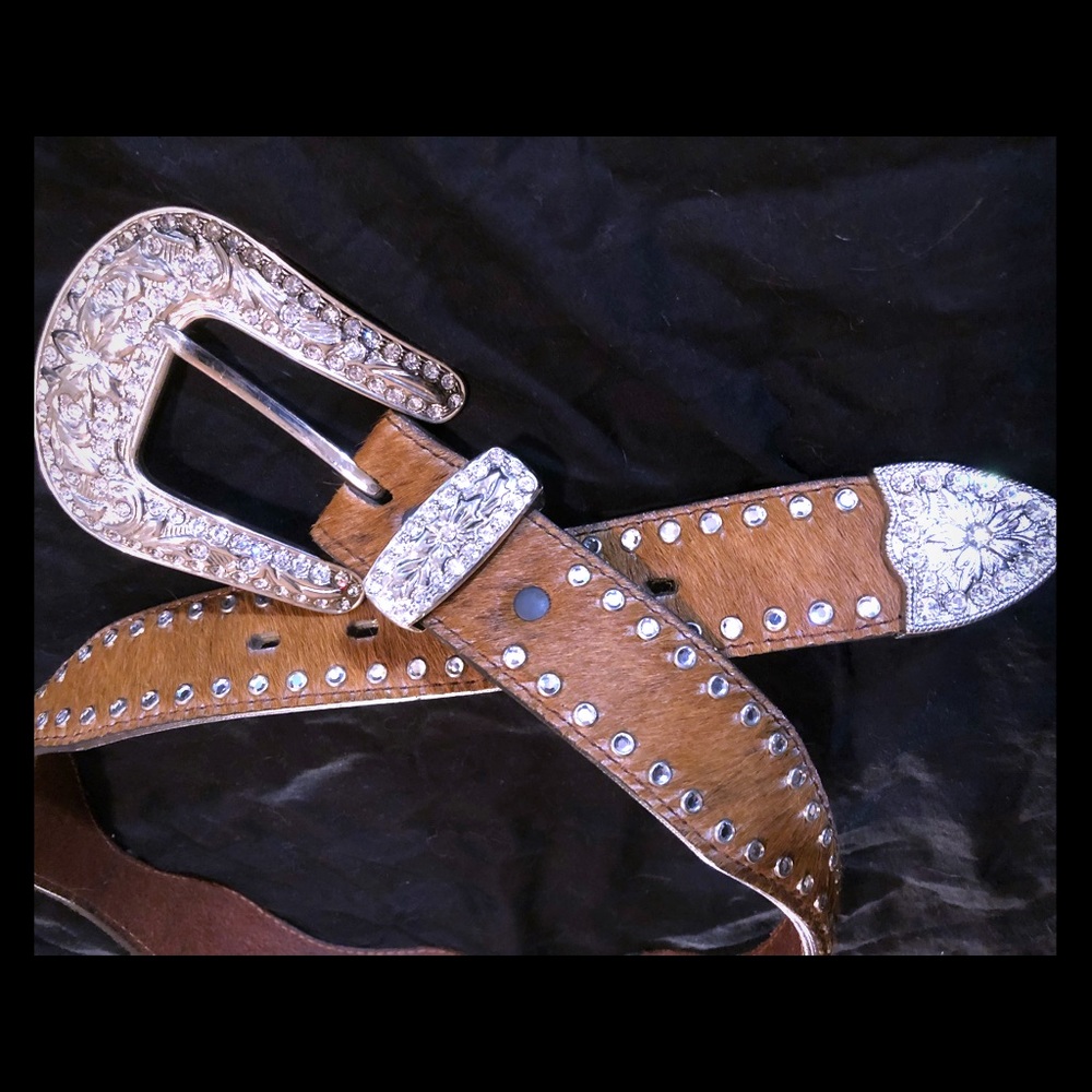 3-D Cow Hide Brown Leather Belt Small